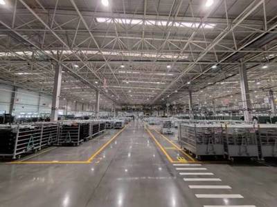 問界新M7訂單破8萬，賽力斯工廠滿負荷運轉，化妝品零售市場暗藏機遇