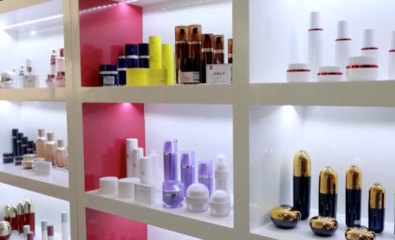 一周產業熱榜 化妝品零售市場風起云涌，解碼美容行業新趨勢